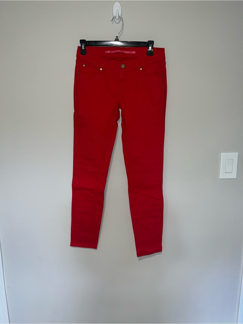 Red Tinseltown Denim Couture stretchy skinny jeans size 4